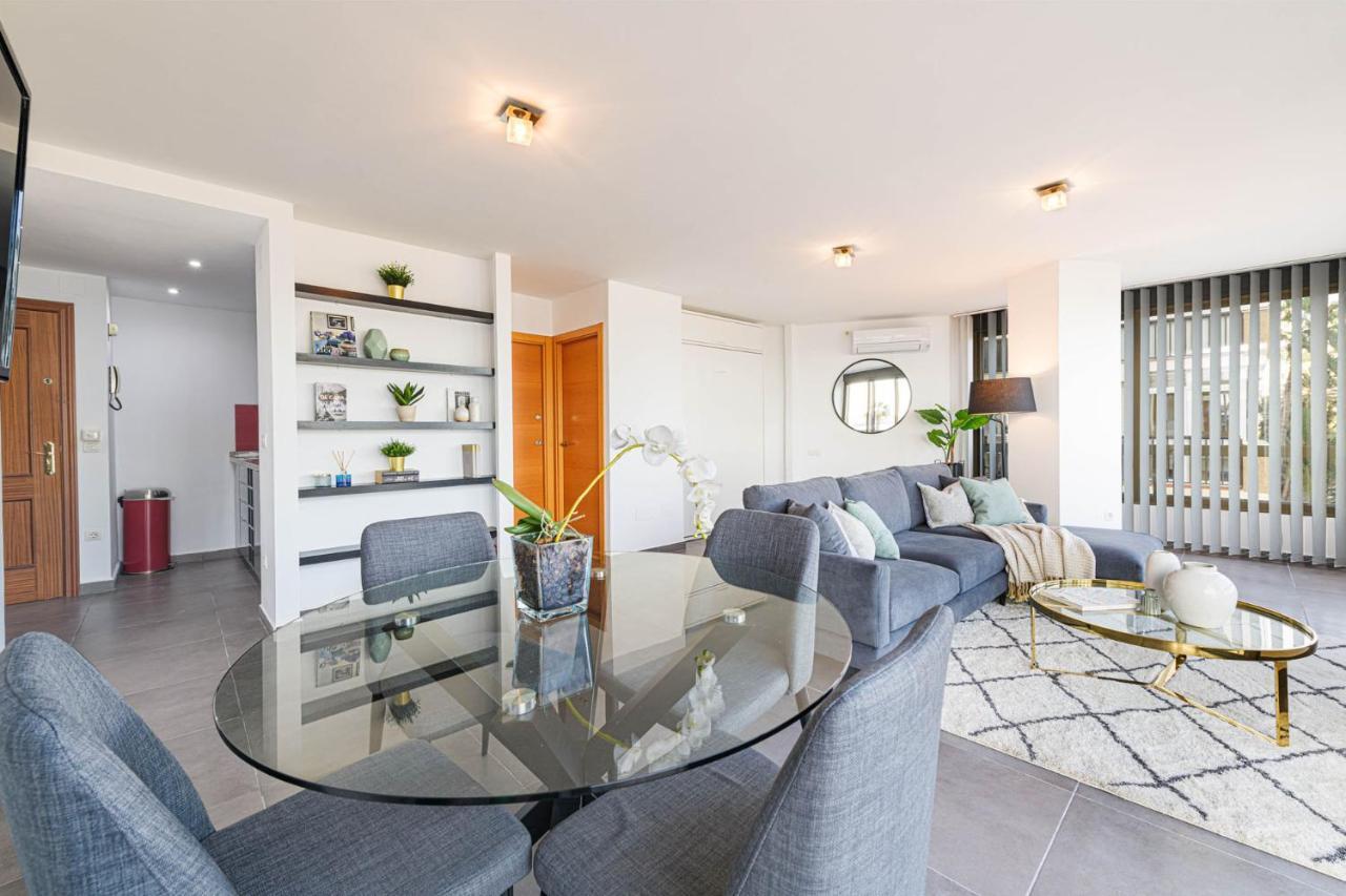Mediterraneo Beach Apartment In Malaga By Solaga Holiday Homes Exteriör bild