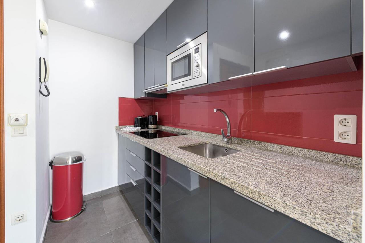 Mediterraneo Beach Apartment In Malaga By Solaga Holiday Homes Exteriör bild