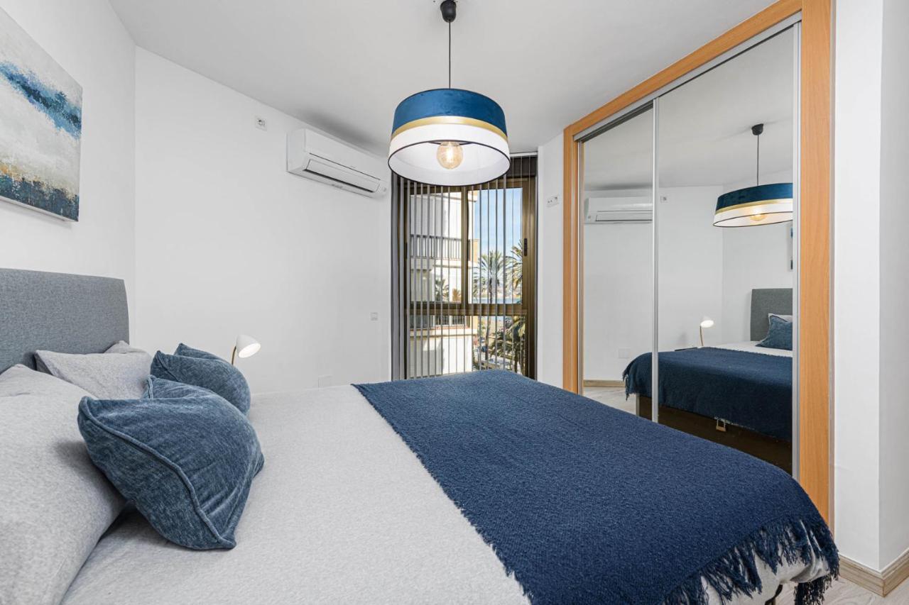 Mediterraneo Beach Apartment In Malaga By Solaga Holiday Homes Exteriör bild